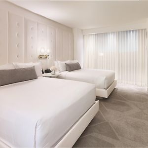 W Premier Two Queen Suite